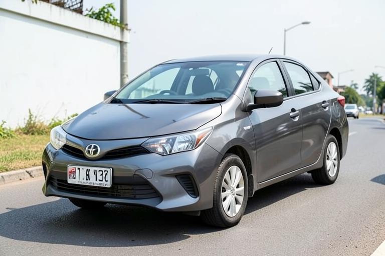 Toyota Corolla (2016) · Grey